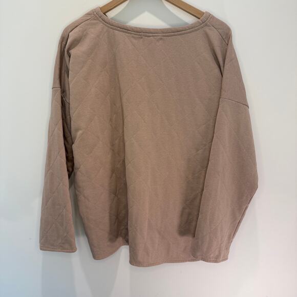Sunland17 Quilted Oversized Pullover Top Size M/L Taupe V-Neck - Picture 10 of 10